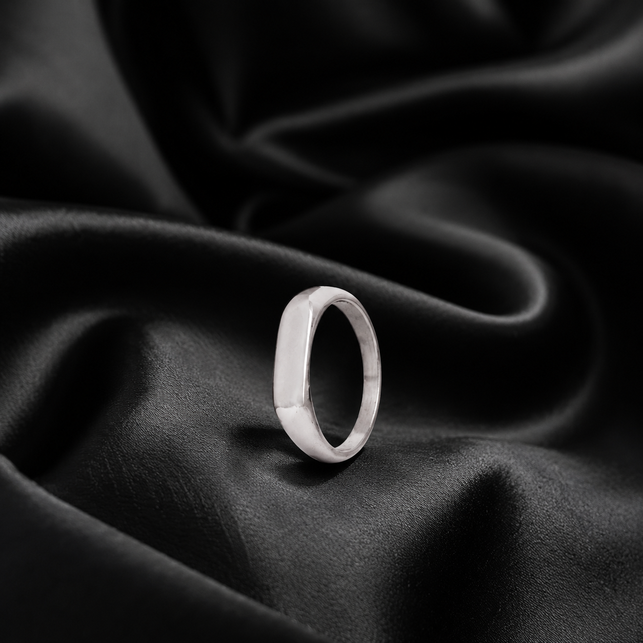 Vertex Band Ring