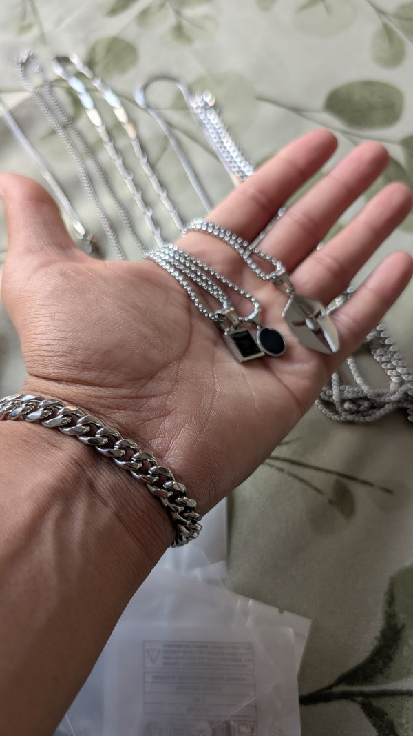 Anurag Soni review photo